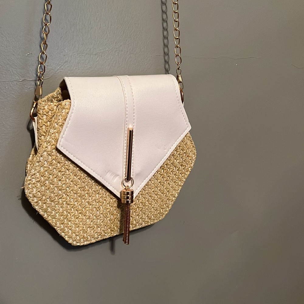 Chain Purse - Picture 2 of 3